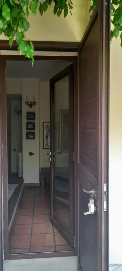 Brezza Di Mare Appartamento In Villa Con Giardino E Spiaggia ,Casa Vacanze Al Mare Quartu Sant'Elena Exterior photo